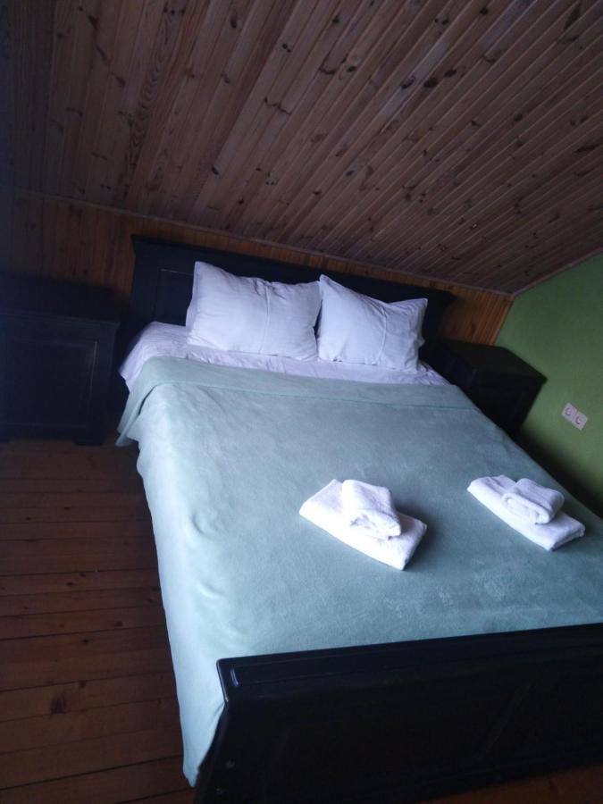 Guest House Lviv Extérieur photo